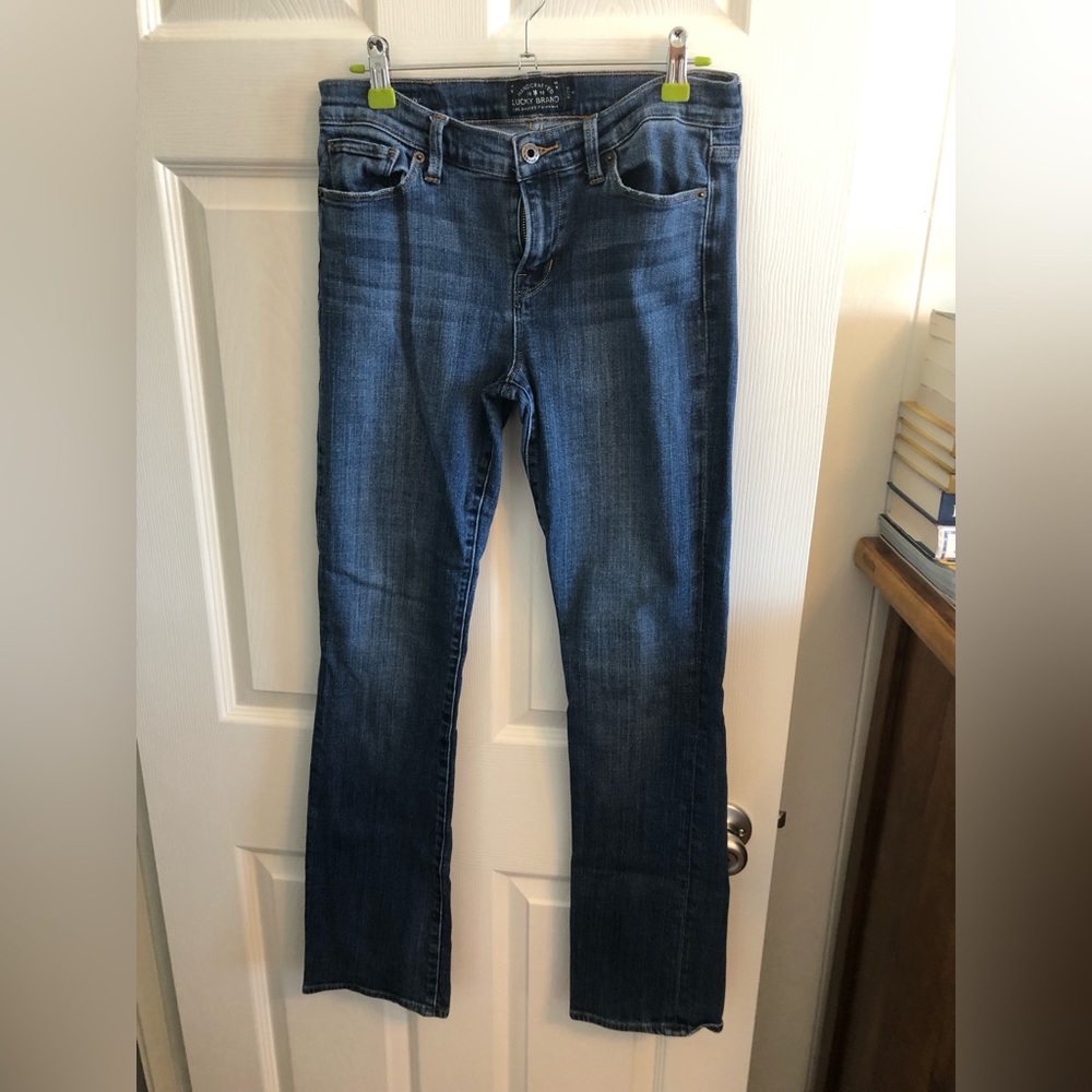 Lucky Brand Brooke Boot medium wash jeans. Size 6/28.